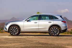 Side Profile View (Left) Image of GLC