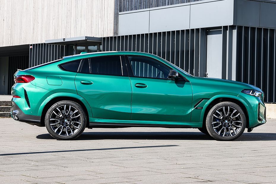 Side Profile View (Right) Image of X6
