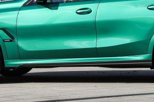 Side Skirt Image of X6