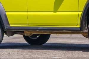 Side Skirt Image of Jimny