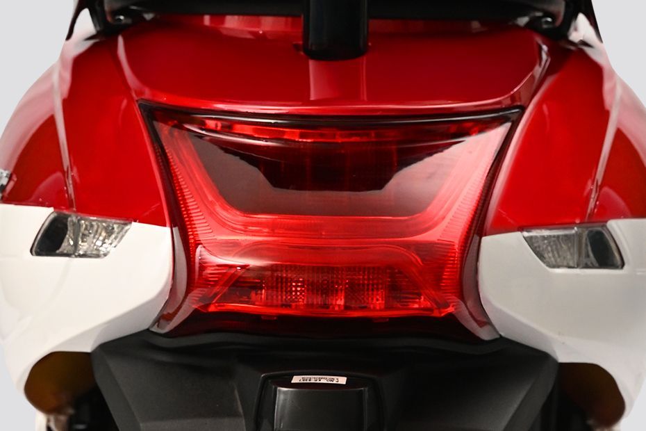 Tail Lamp of Acute 2.2