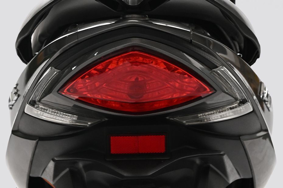 Tail Lamp of Pace