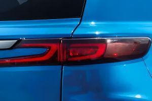 Taillight Image of Hyryder