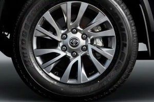 Wheel Image of Fortuner