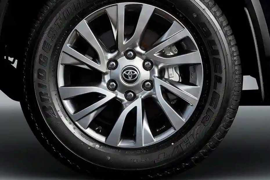 Wheel Image of Fortuner