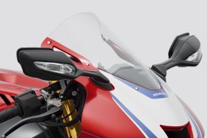 Windshield View of CBR1000RR-R Fireblade SP