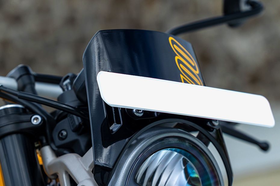 Windshield View of Tracker 400