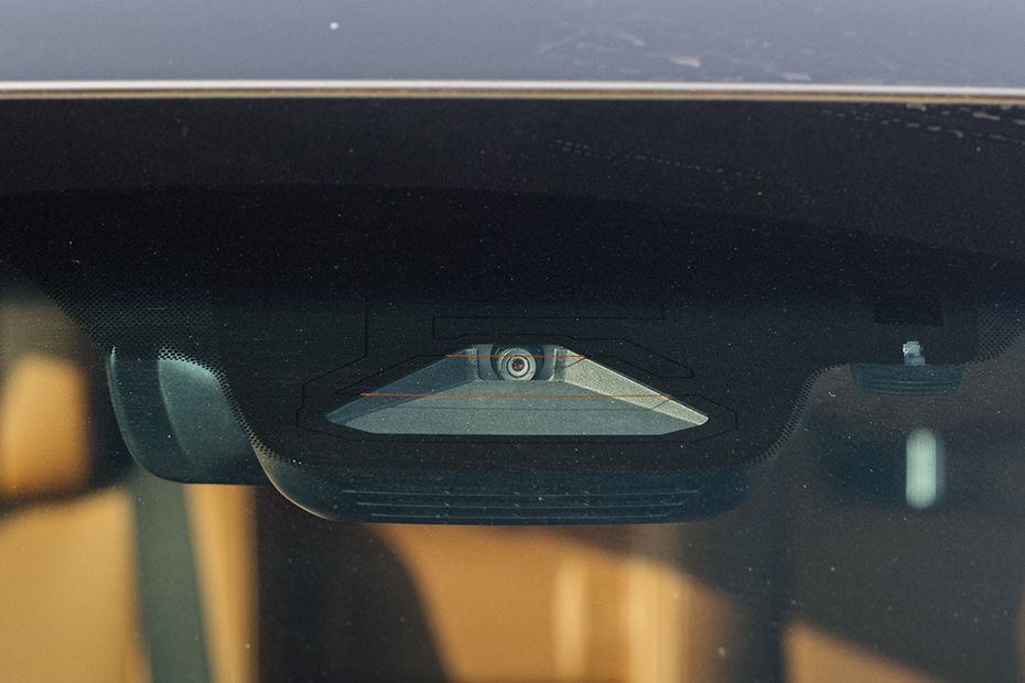 ADAS:Front Camera Image of Camry