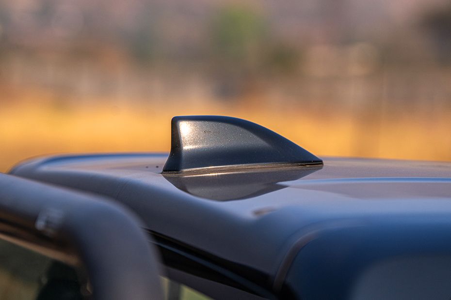 Antenna view Image of Hilux