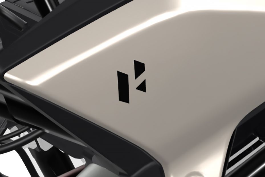 Brand Logo & Name of Mavrick 440