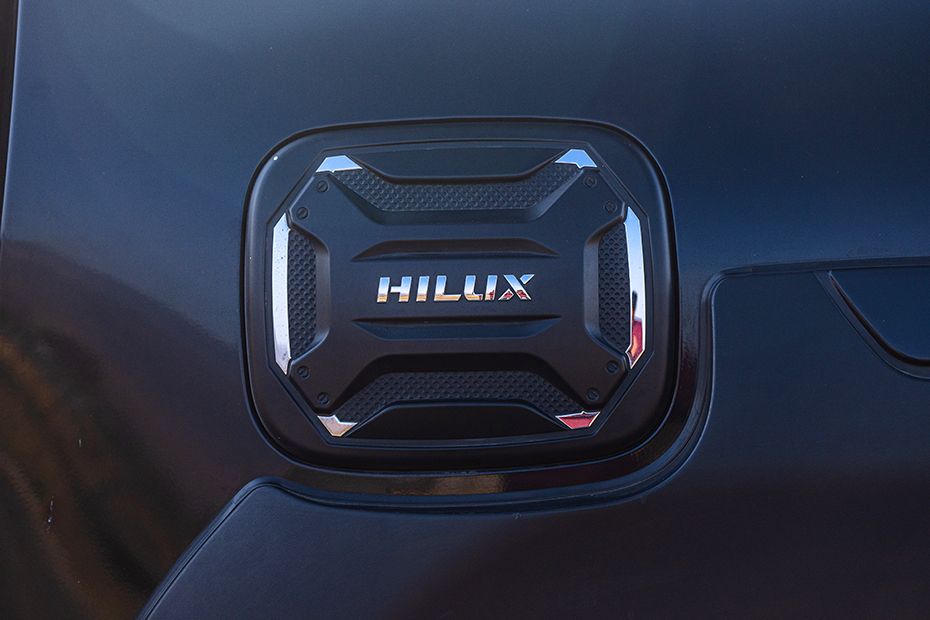 Closed Fuel Lid Image of Hilux