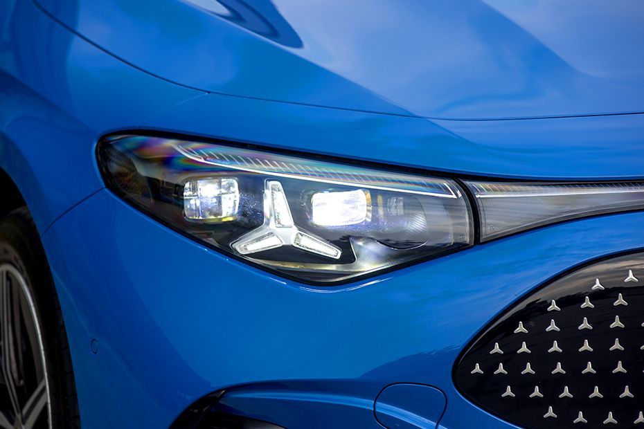 Daytime Running Lamps Image of CLA Electric