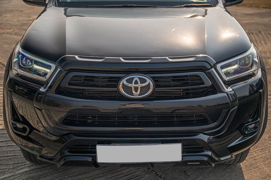 Daytime Running Lamps Image of Hilux