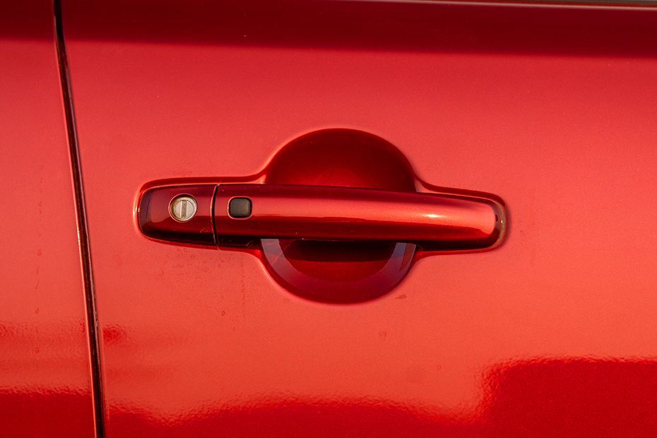 Door handles Image of Hyryder