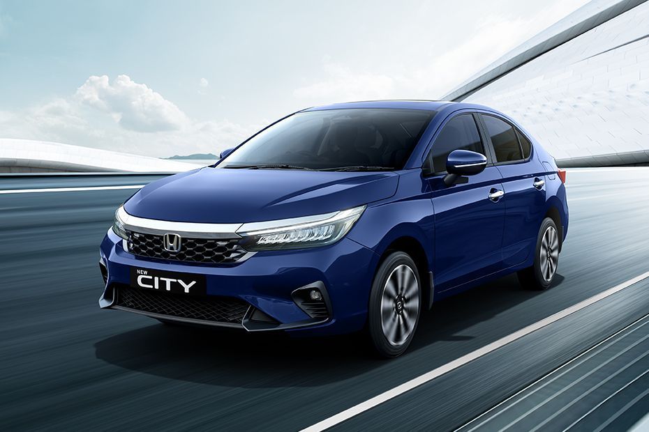 Driving: Front Left Quarter View Image of City