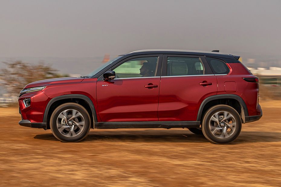 Driving: Side Profile Left View Image of Hyryder