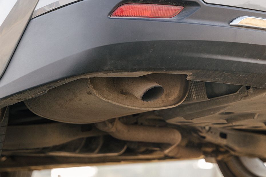 Exhaust Pipe Image of Camry