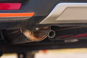 Exhaust Pipe Image of Gravite