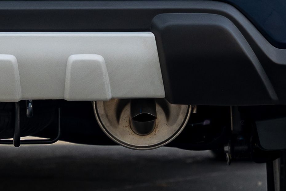 Exhaust tip Image of XL6