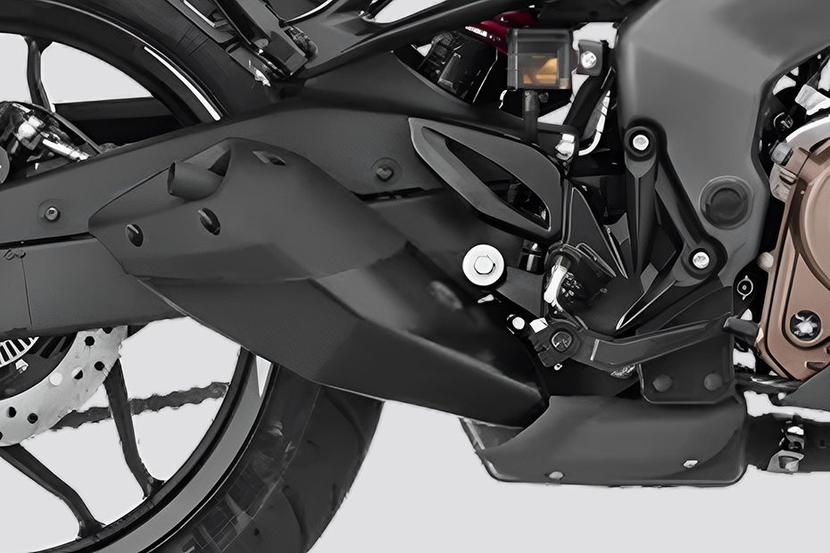 Exhaust View of Pulsar RS200