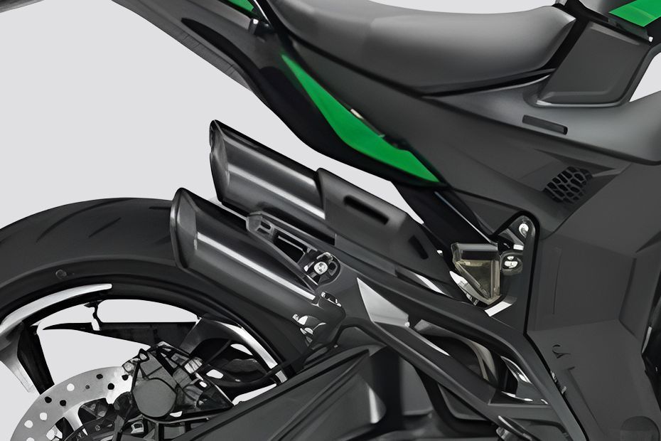Exhaust View of 350X