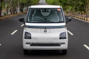 Front Image of Comet EV