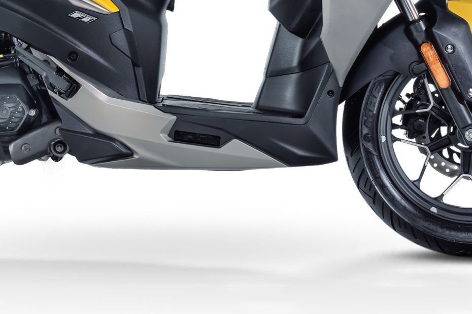Front Bottom Cowl of Xoom 125