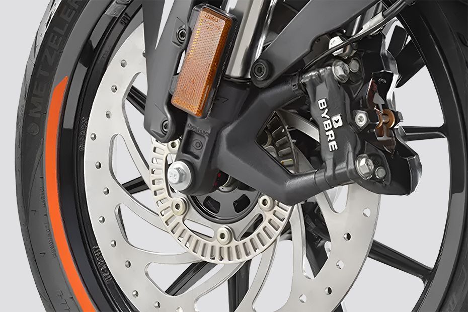 Front Brake of 200 Duke