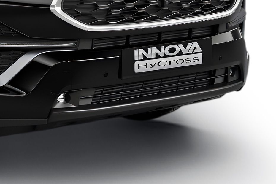 Front Bumper Image of Innova Hycross
