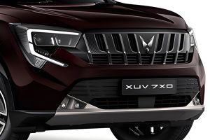 Front Grille Image of XUV 7XO