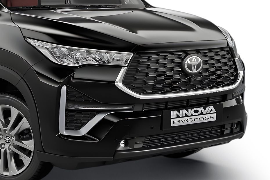 Toyota Innova Hycross ZX(O) Hybrid - On Road Price, RTO, Insurance