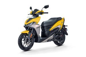 Front Left View of Xoom 125