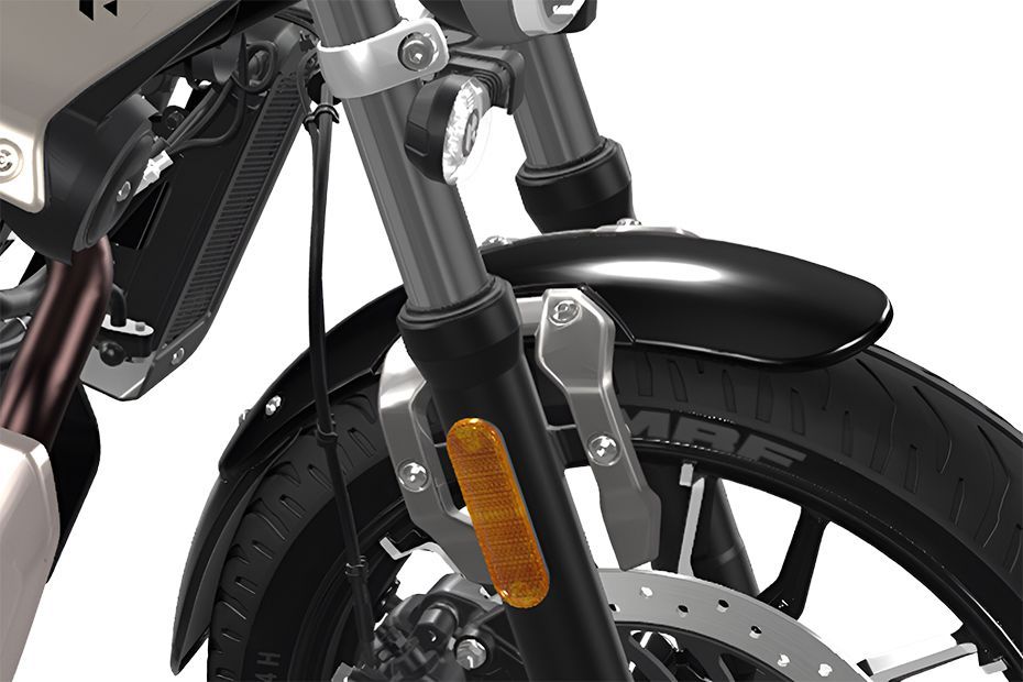 Front Mudguard & Suspension of Mavrick 440