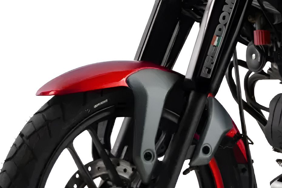 Front Mudguard & Suspension of Freedom 125