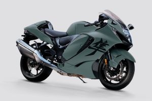 Front Right Quarter View of Hayabusa