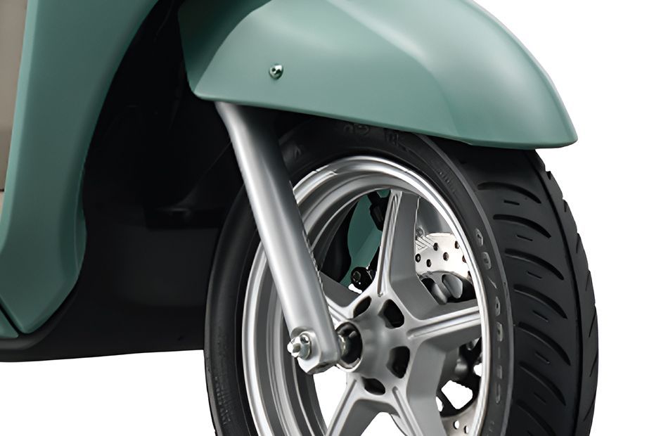 Front Suspension View of Access 125