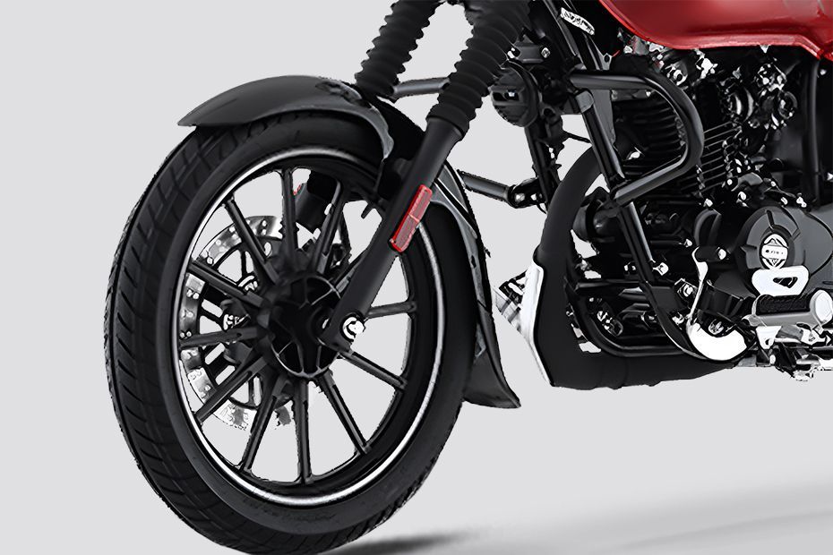 Front Suspension View of Avenger Street 160
