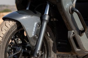 Front Suspension View of Indie
