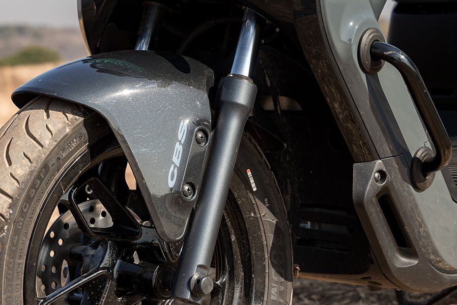 Front Suspension View of Indie