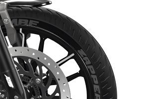 Front Tyre View of Mavrick 440