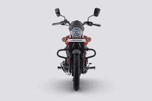 Front View of Avenger Street 160