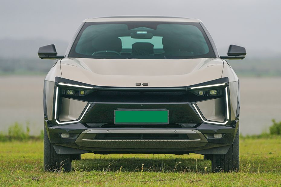 Front View Image of BE 6