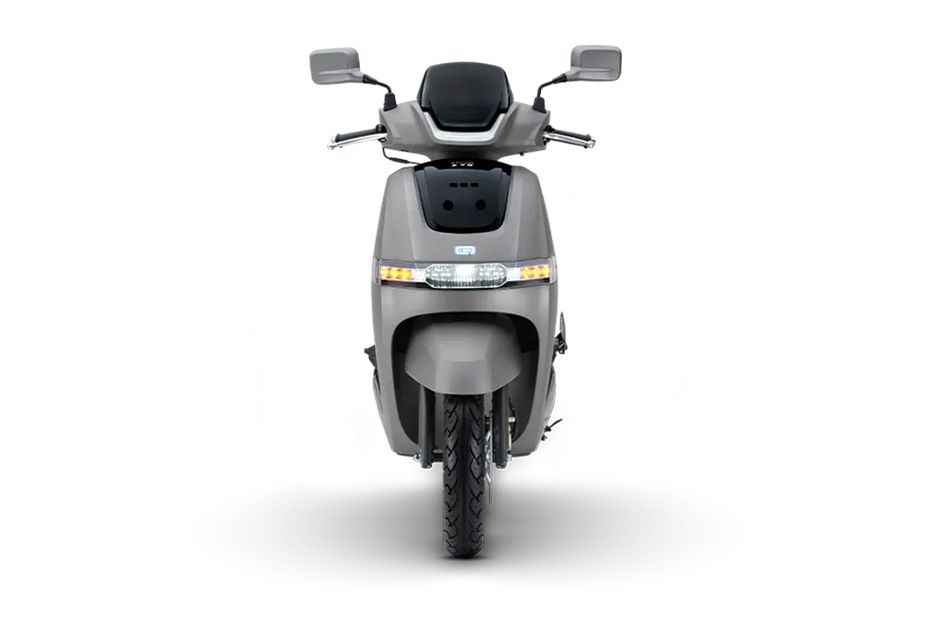 Front View of iQube ST