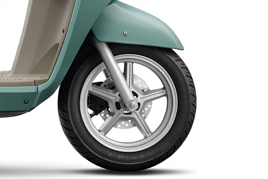 Front Wheel of Access 125