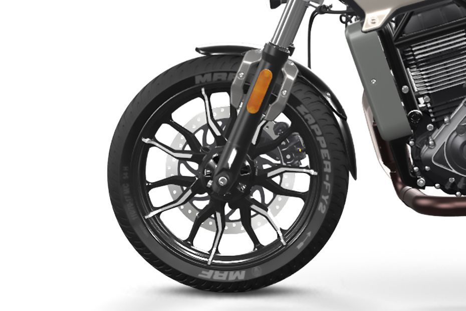 Front Wheel of Mavrick 440