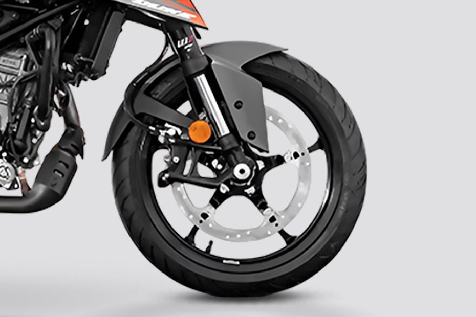 Front Wheel of 250 Duke