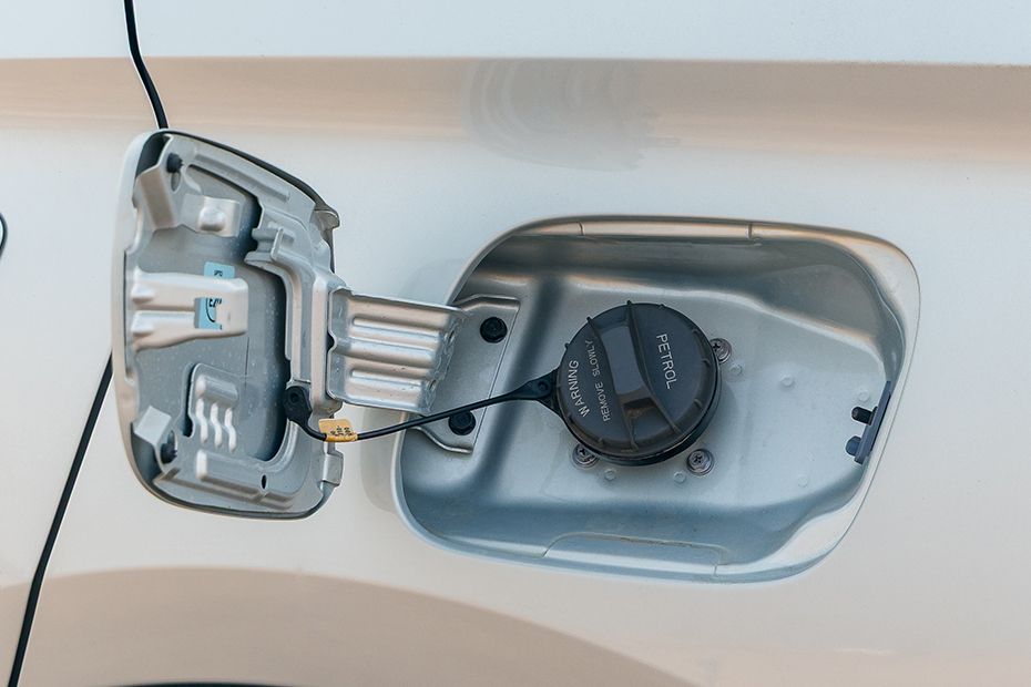 Fuel cap Image of Carens Clavis