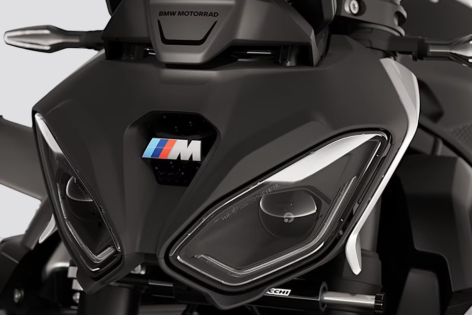 Head Light of M 1000 R