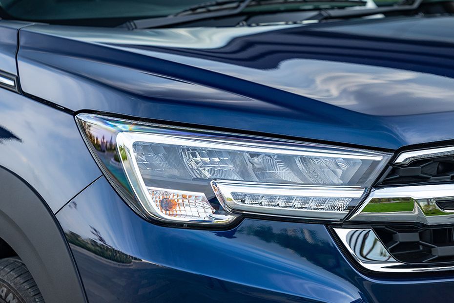 Headlamp Image of XL6