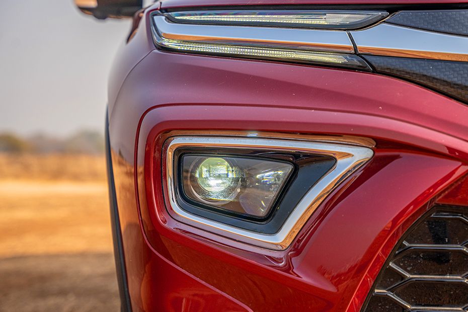 Headlamp Image of Hyryder